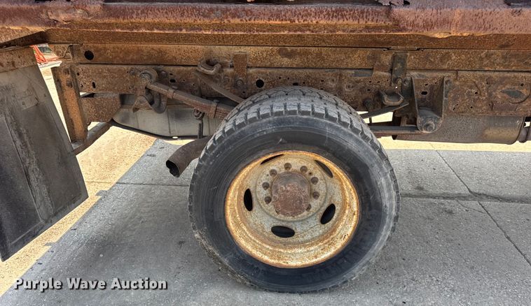 image for item DJ9687 2007 Ford F550 dump truck