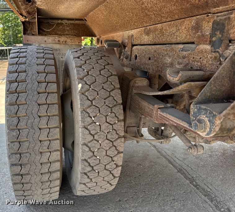 image for item DJ9687 2007 Ford F550 dump truck