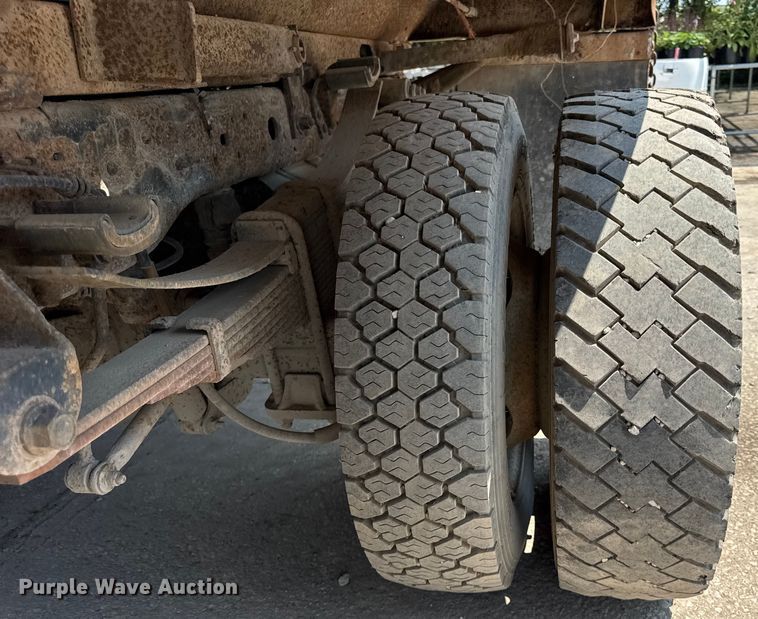 image for item DJ9687 2007 Ford F550 dump truck