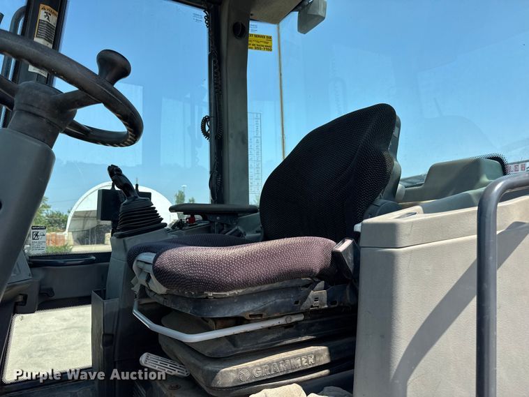 image for item DJ9688 2015 John Deere 324K wheel loader