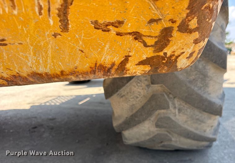 image for item DJ9688 2015 John Deere 324K wheel loader