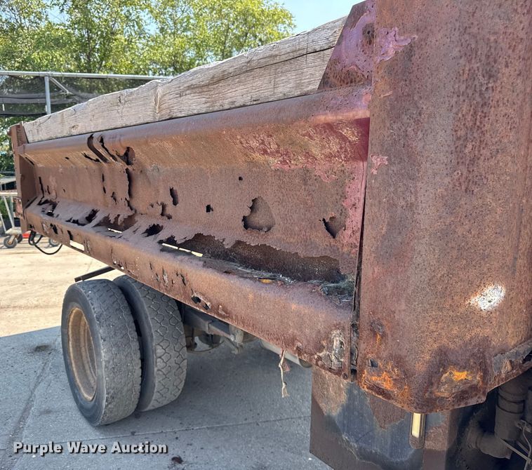 image for item DJ9689 2008 Ford F550 dump truck