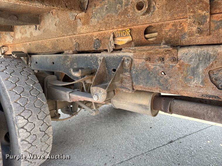 image for item DJ9689 2008 Ford F550 dump truck