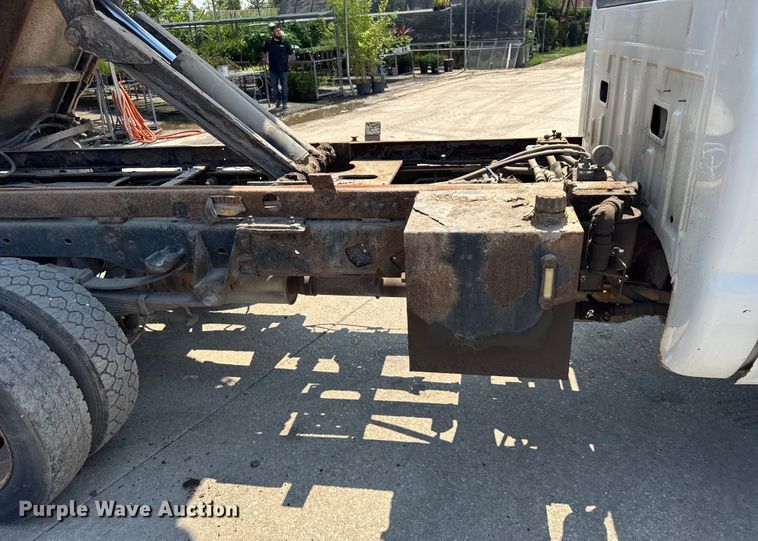 image for item DJ9689 2008 Ford F550 dump truck
