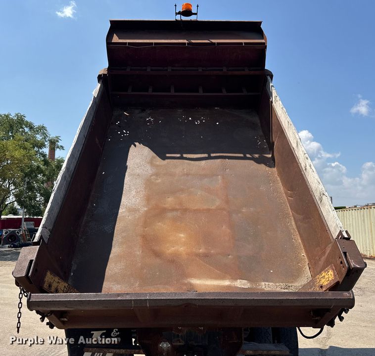 image for item DJ9689 2008 Ford F550 dump truck