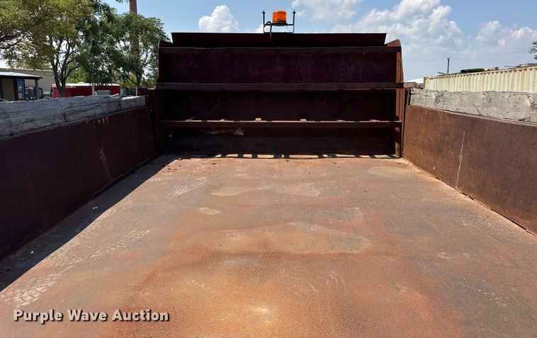 image for item DJ9689 2008 Ford F550 dump truck