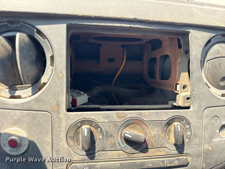 image for item DJ9689 2008 Ford F550 dump truck