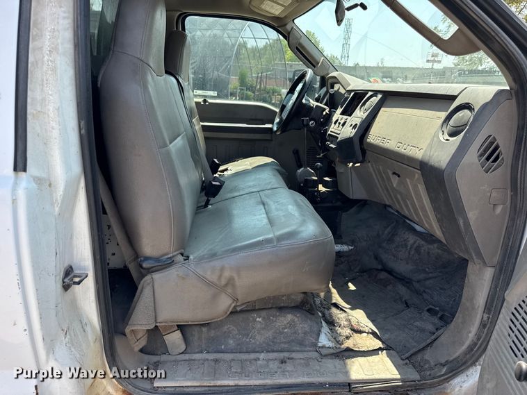 image for item DJ9689 2008 Ford F550 dump truck