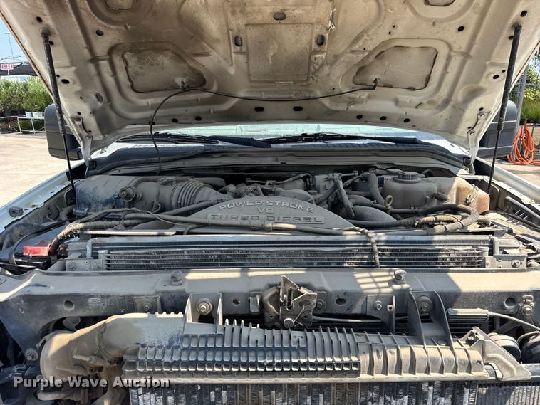 image for item DJ9689 2008 Ford F550 dump truck