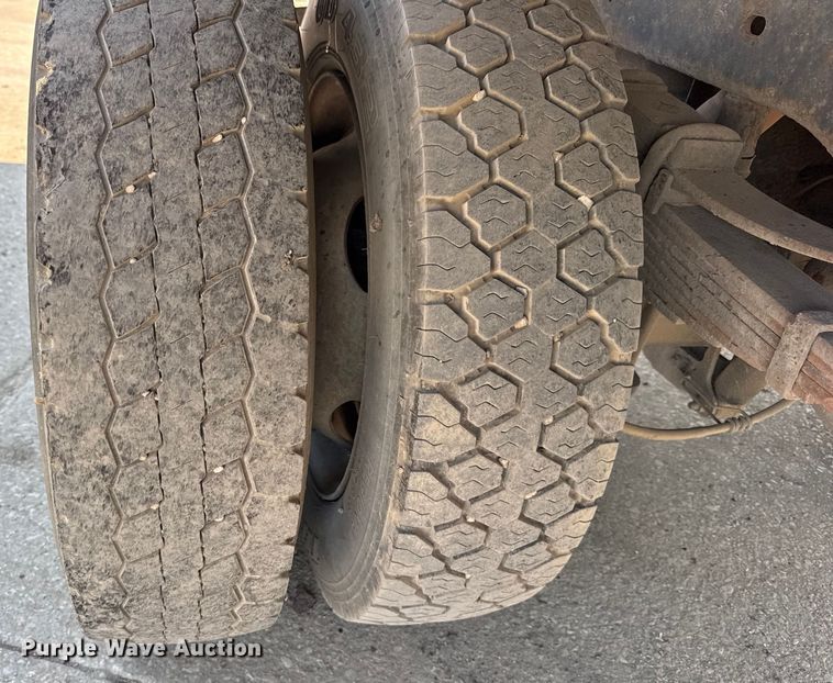 image for item DJ9689 2008 Ford F550 dump truck