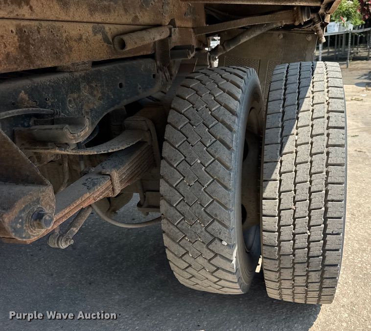 image for item DJ9689 2008 Ford F550 dump truck