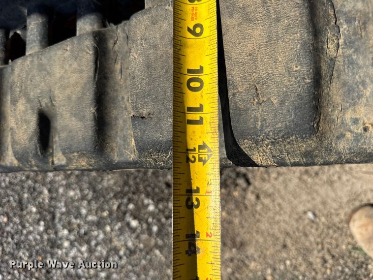 image for item DJ9690 Case TR270 tracked skid steer loader