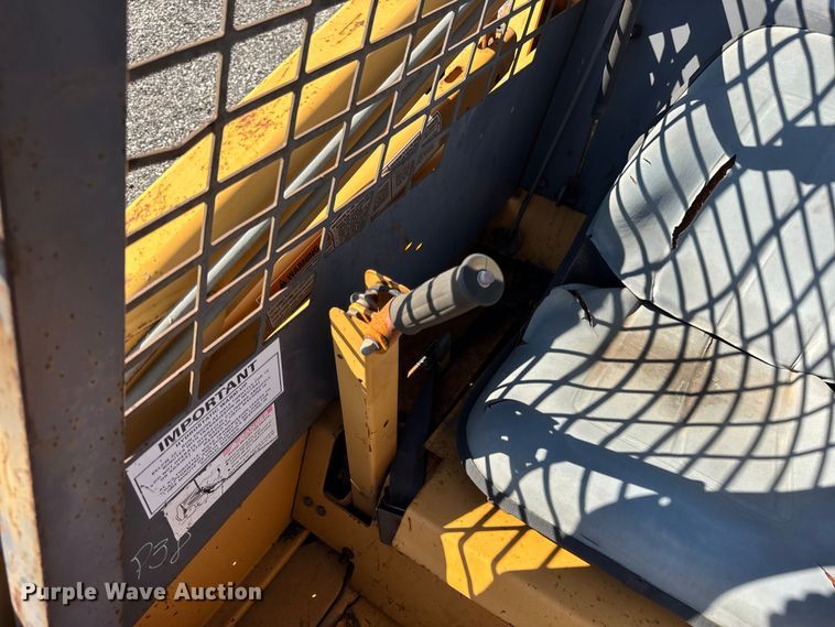 image for item DJ9691 1998 Case 1838 skid steer loader