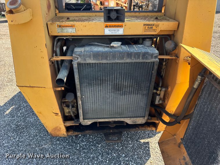 image for item DJ9691 1998 Case 1838 skid steer loader