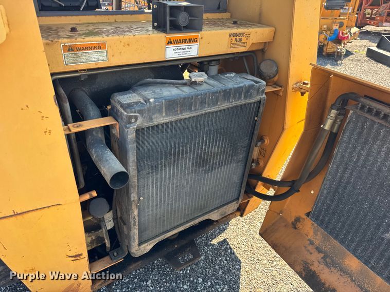 image for item DJ9691 1998 Case 1838 skid steer loader