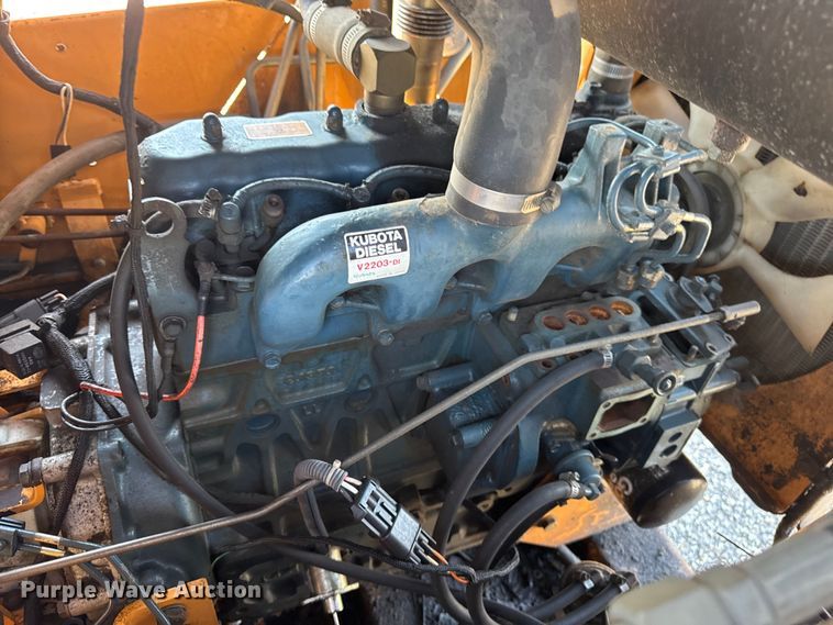 image for item DJ9691 1998 Case 1838 skid steer loader