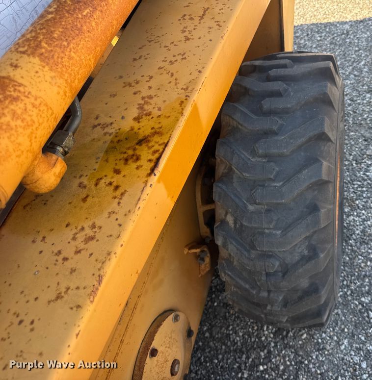 image for item DJ9691 1998 Case 1838 skid steer loader