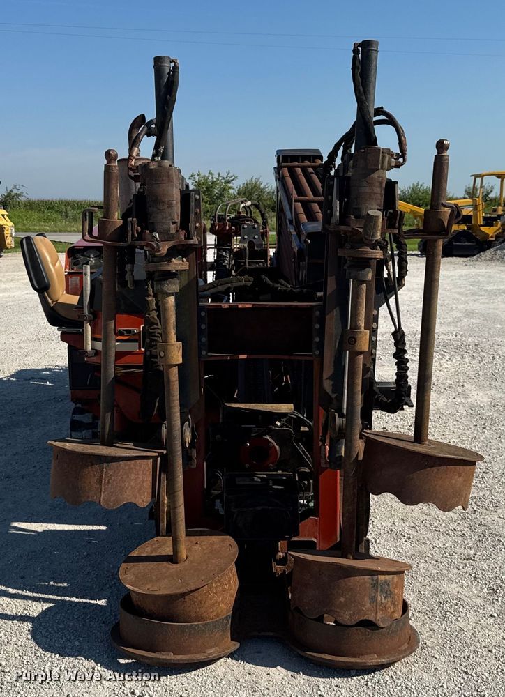image for item DJ9692 1999 Ditch Witch JT2720 directional boring unit