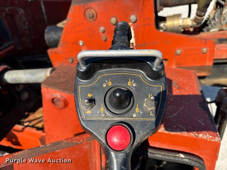 image for item DJ9692 1999 Ditch Witch JT2720 directional boring unit