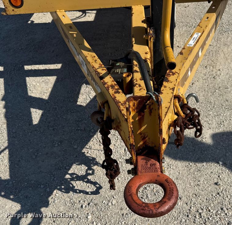 image for item DJ9693 2001 Vermeer E800 vacuum excavator