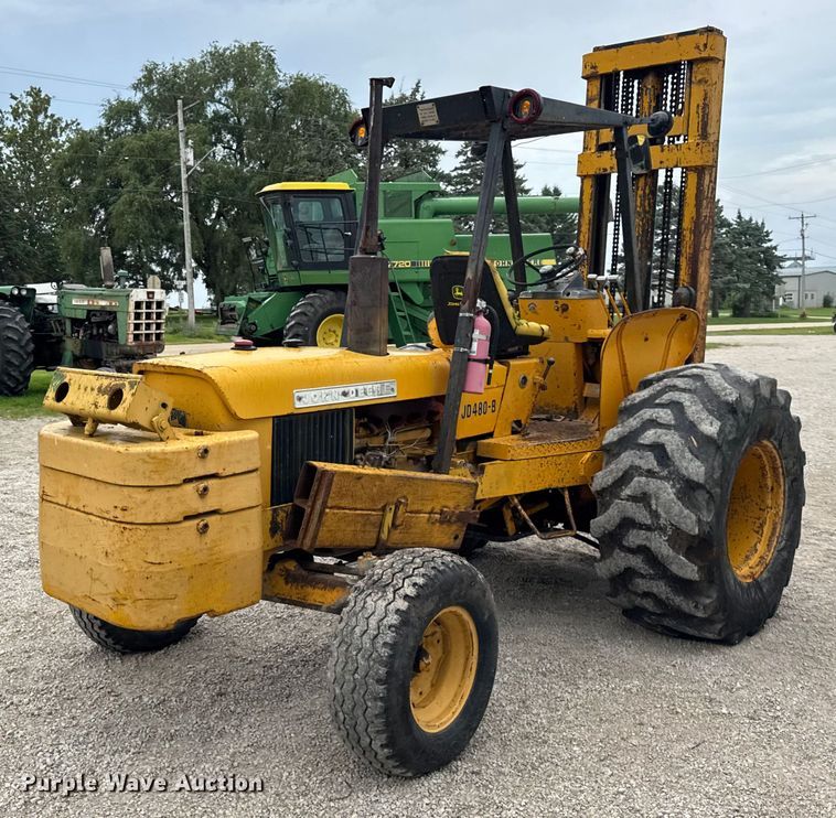 image for item DJ9704 1976 John Deere 480B forklift