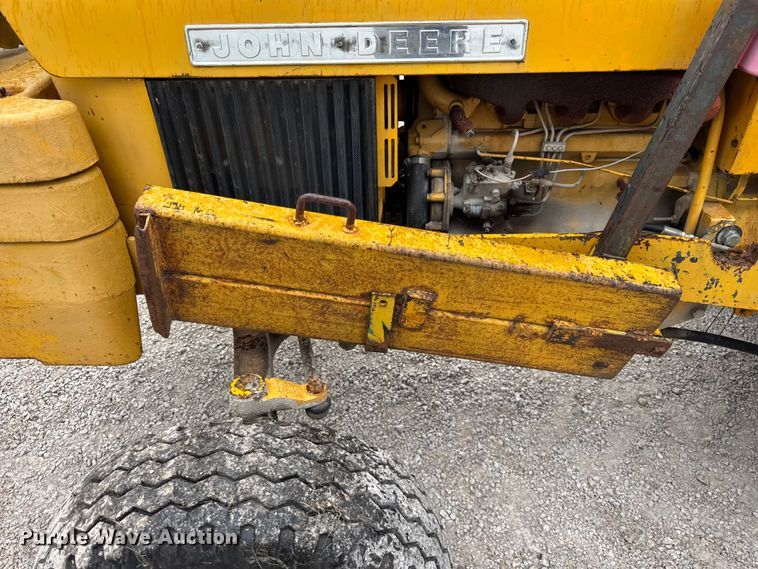 image for item DJ9704 1976 John Deere 480B forklift