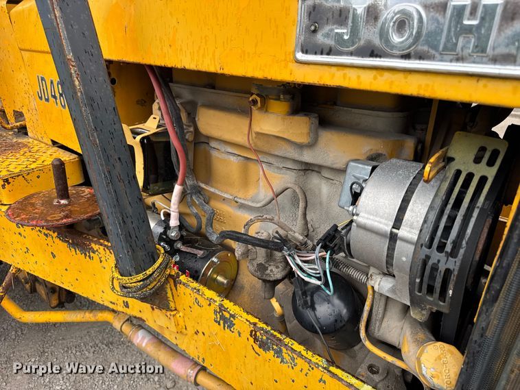 image for item DJ9704 1976 John Deere 480B forklift