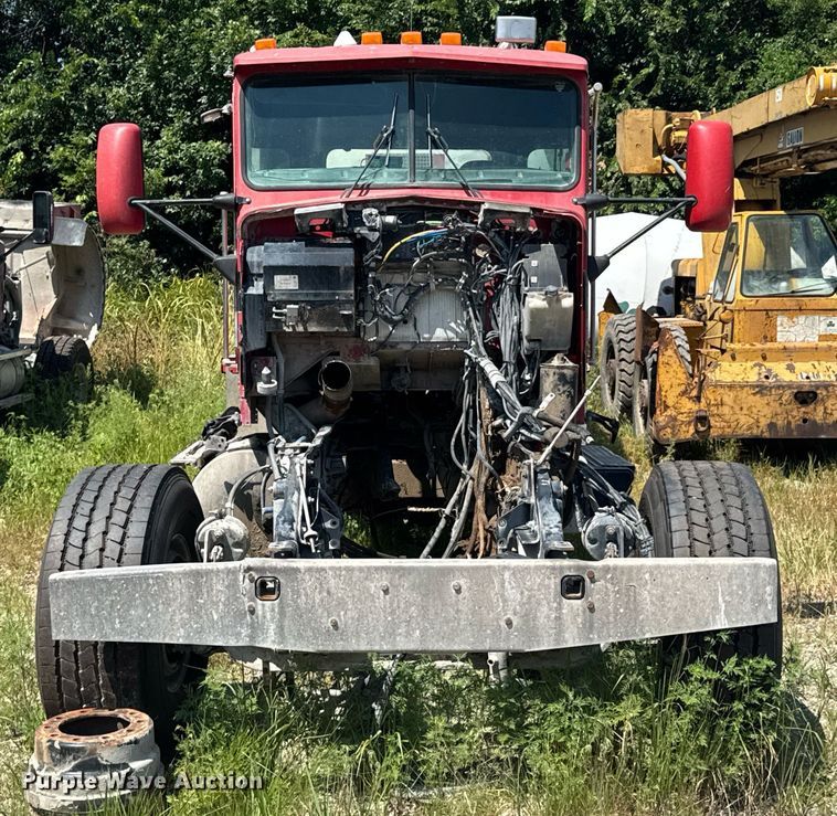 image for item DK0000 2005 Kenworth W900 ready mix truck