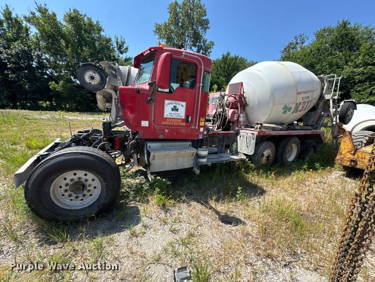 image for item DK0000 2005 Kenworth W900 ready mix truck