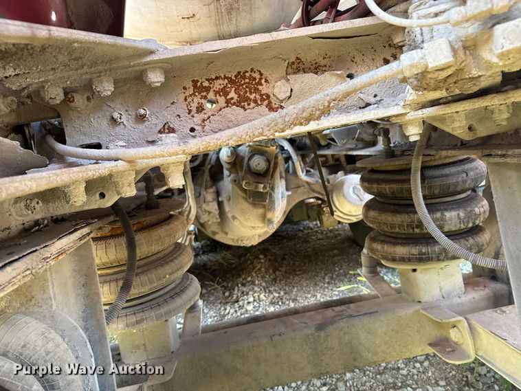 image for item DK0000 2005 Kenworth W900 ready mix truck