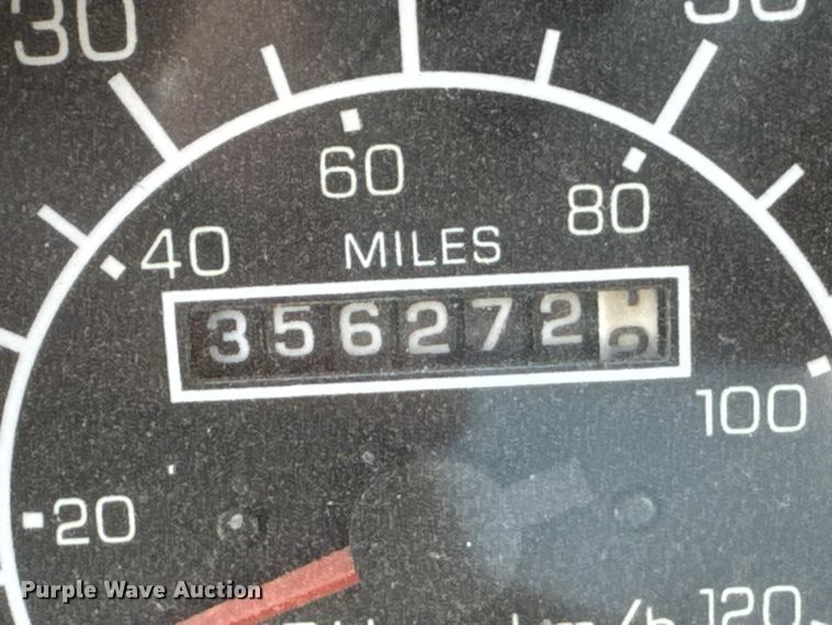 image for item DK0000 2005 Kenworth W900 ready mix truck