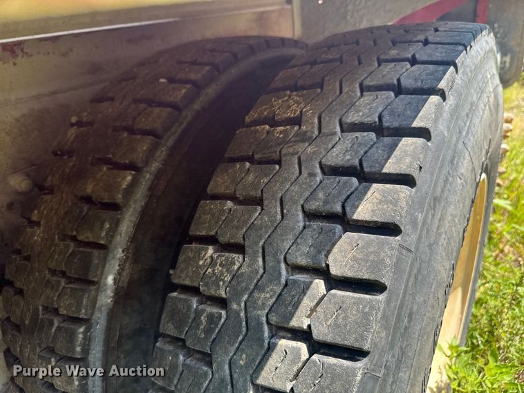 image for item DK0000 2005 Kenworth W900 ready mix truck