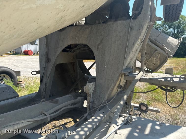 image for item DK0001 2005 Kenworth W900 ready mix truck