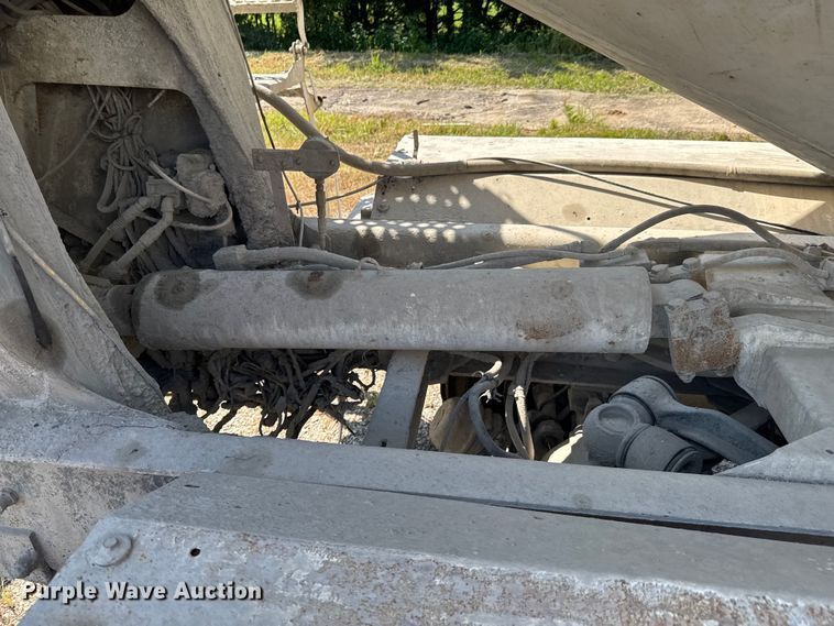 image for item DK0001 2005 Kenworth W900 ready mix truck