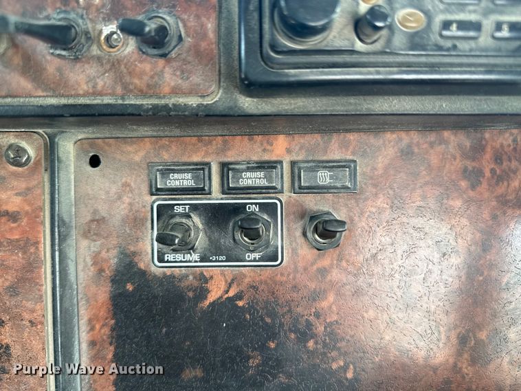 image for item DK0001 2005 Kenworth W900 ready mix truck