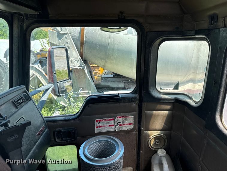 image for item DK0001 2005 Kenworth W900 ready mix truck