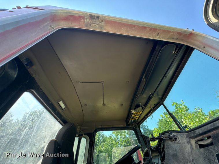 image for item DK0001 2005 Kenworth W900 ready mix truck