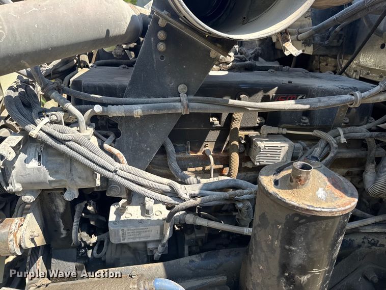 image for item DK0001 2005 Kenworth W900 ready mix truck