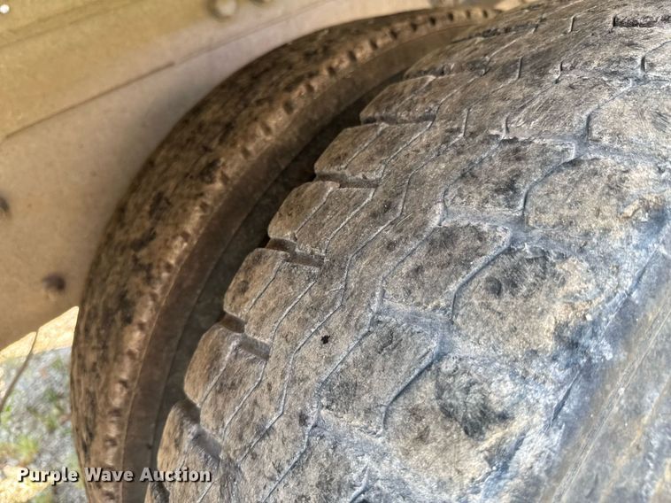 image for item DK0001 2005 Kenworth W900 ready mix truck