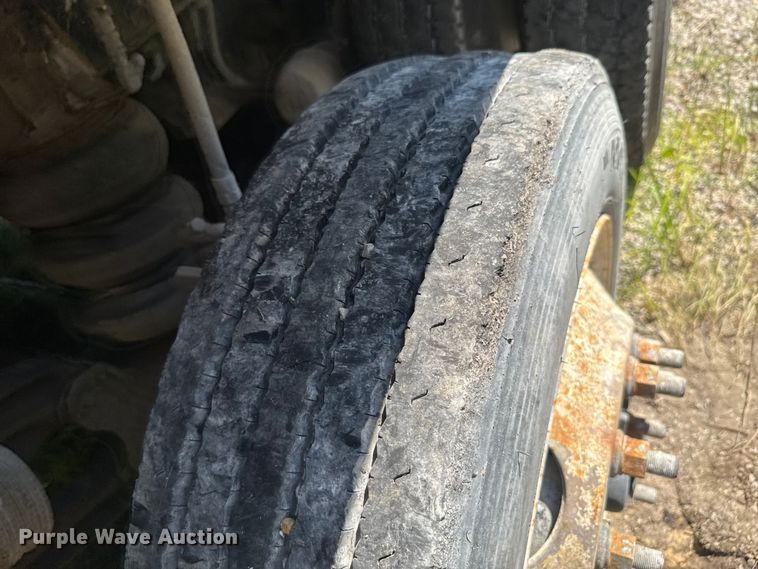 image for item DK0001 2005 Kenworth W900 ready mix truck