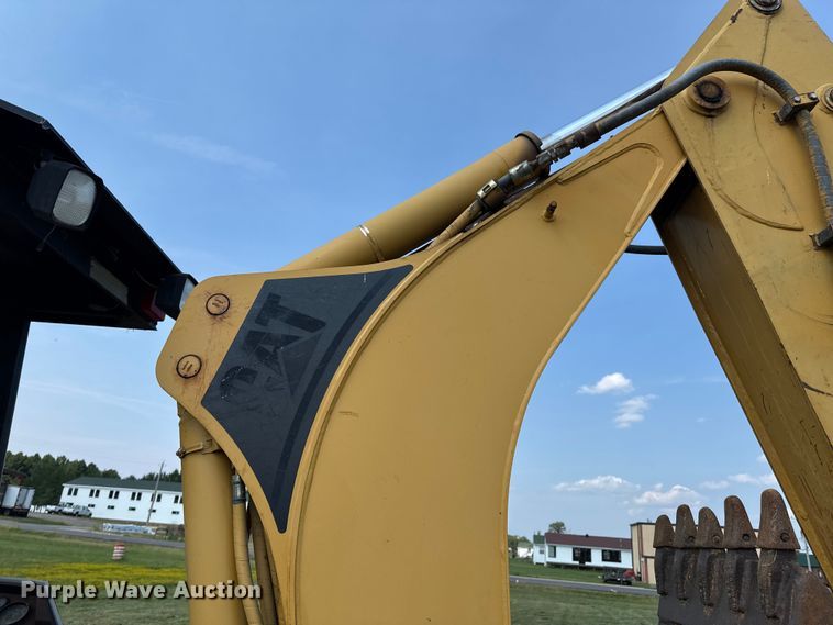 image for item DK0015 1994 Caterpillar 416B backhoe