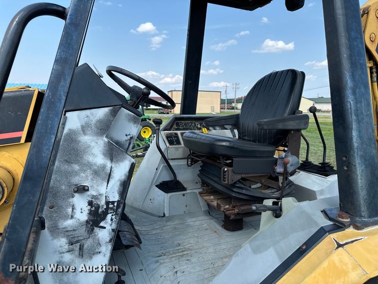 image for item DK0015 1994 Caterpillar 416B backhoe