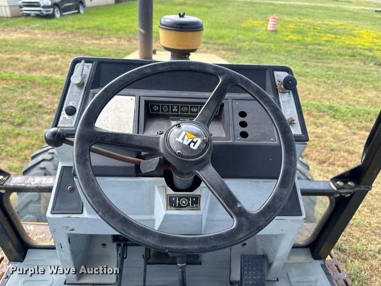 image for item DK0015 1994 Caterpillar 416B backhoe