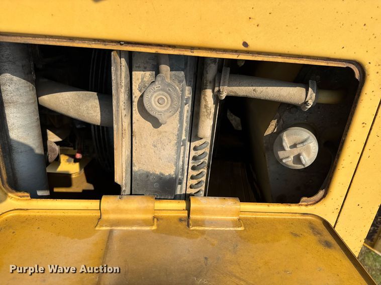 image for item DK0015 1994 Caterpillar 416B backhoe