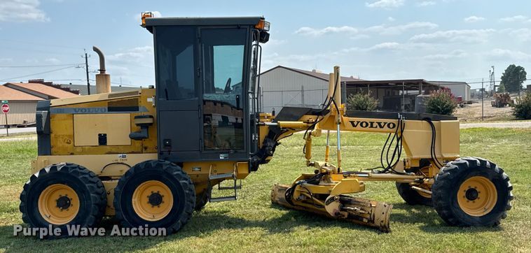 image for item DK0016 Volvo G80 motor grader