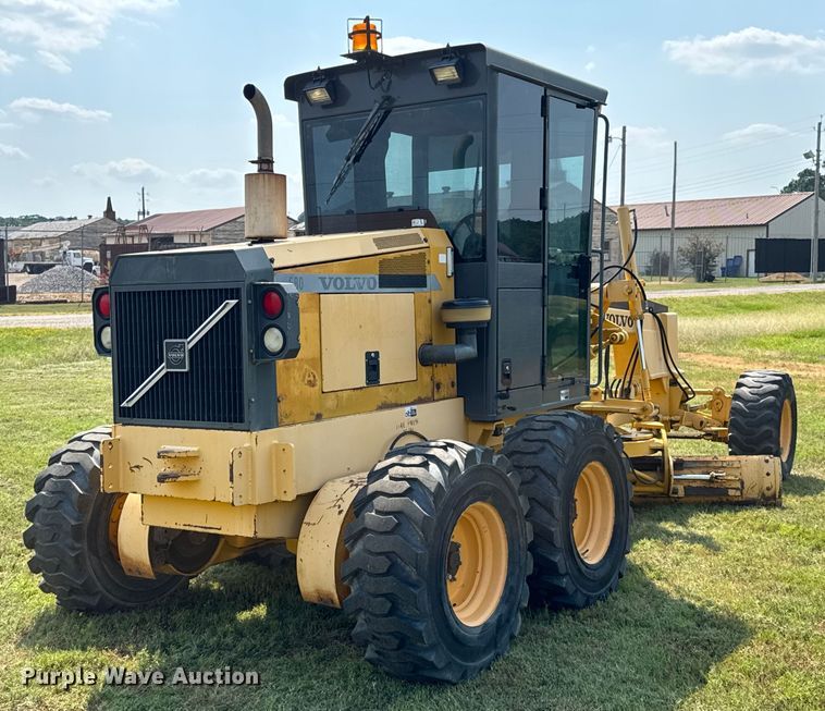 image for item DK0016 Volvo G80 motor grader