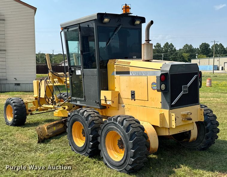 image for item DK0016 Volvo G80 motor grader