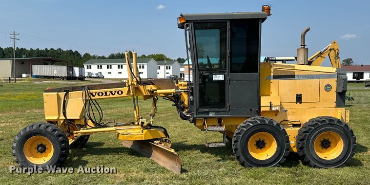 image for item DK0016 Volvo G80 motor grader