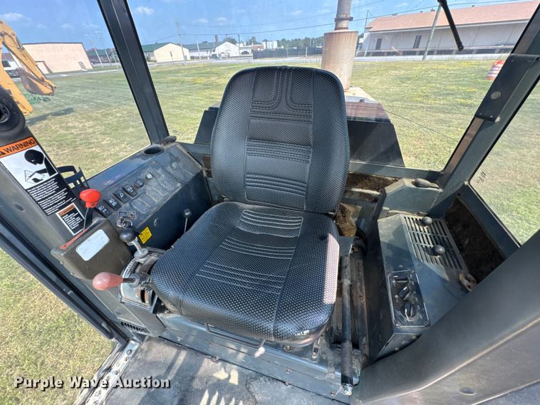 image for item DK0016 Volvo G80 motor grader