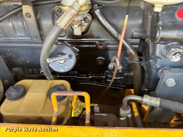 image for item DK0016 Volvo G80 motor grader